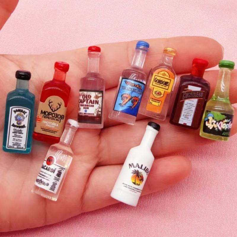 11pcs Mini Simulation Resin 3D - огляд і ціна Event Party